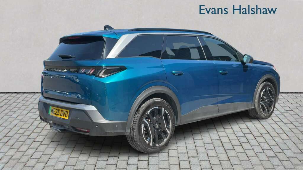 Peugeot 5008 157Kw Allure 73Kwh 2025 Blue