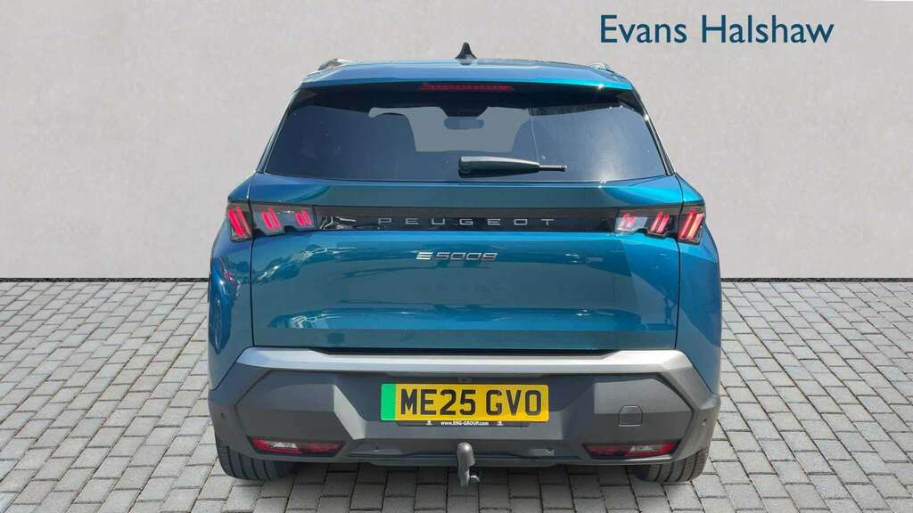 Peugeot 5008 157Kw Allure 73Kwh 2025 Blue #4
