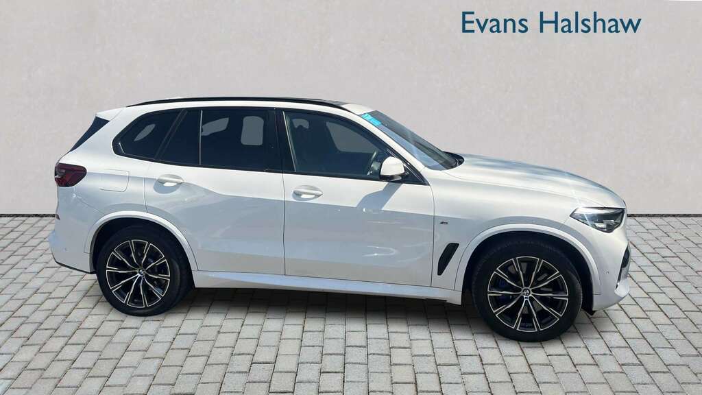 BMW X5 Xdrive30d M Sport 2020 YN20VTF White #3