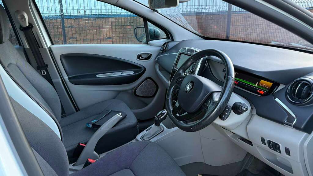 Renault Zoe 0L Dynamique Intens 88 Bhp Black #10