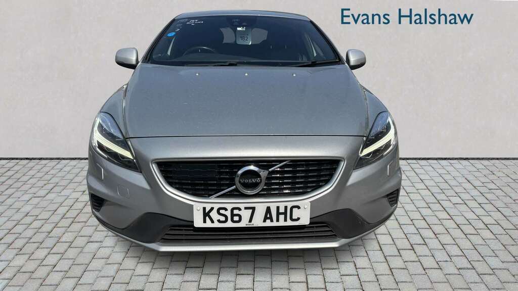 Volvo V40 D2 120 R Design Pro 2017 KS67AHC Silver #4