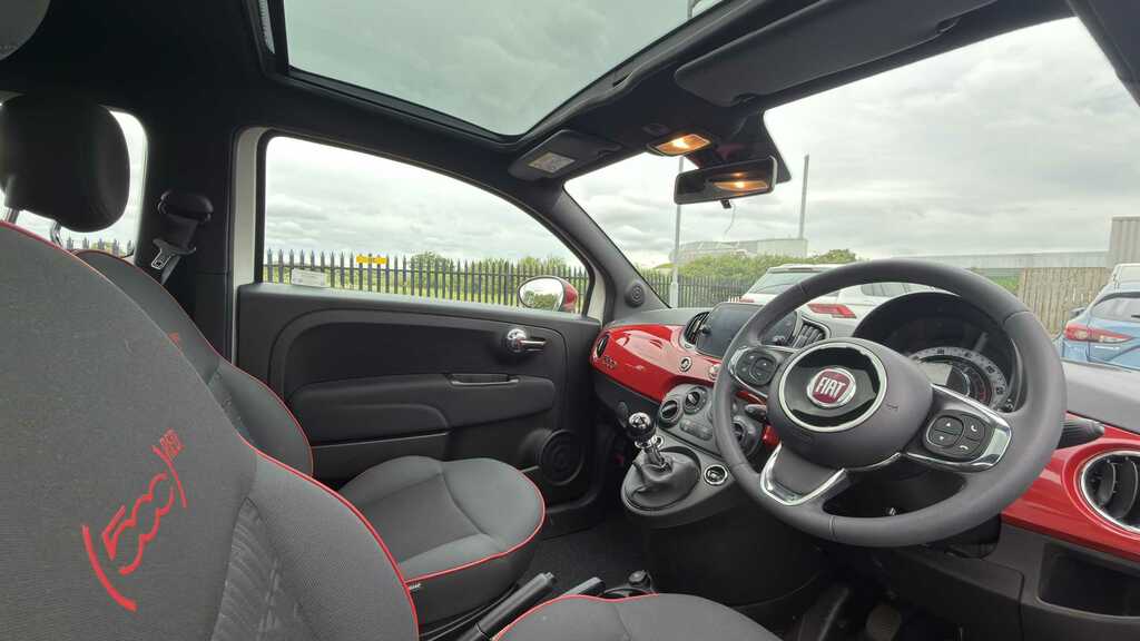 Fiat 500 1.0 Mild Hybrid Red 2022 FV22UXK White #3