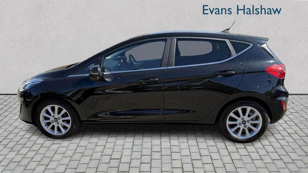 Ford Fiesta 1.0 Ecoboost Titanium 2019 KW19TTX Black #3