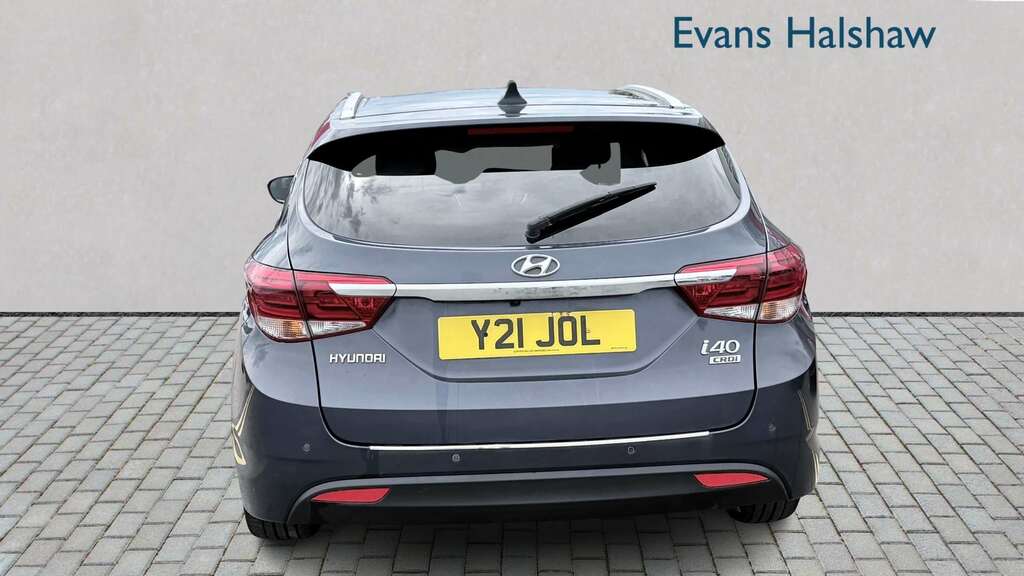 Hyundai I40 1.7 Crdi Blue Drive Premium 2017 Blue #6