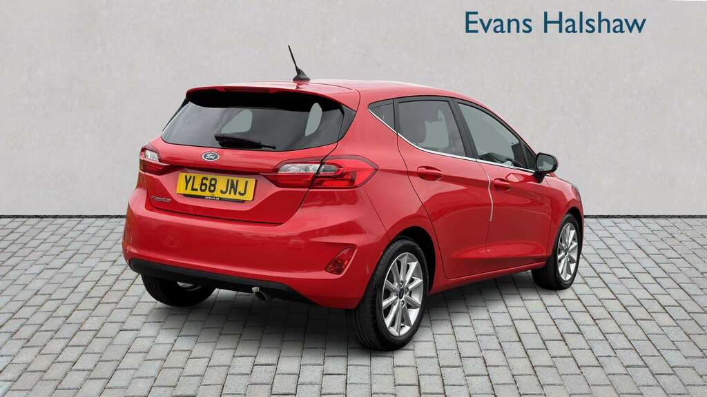 Ford Fiesta 1.0 Ecoboost Titanium 2019 Red