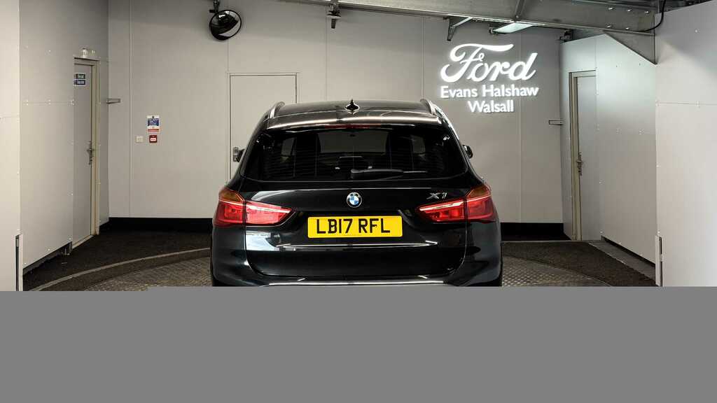 BMW X1 Sdrive 18D Se Step 2017 LB17RFL Black #2
