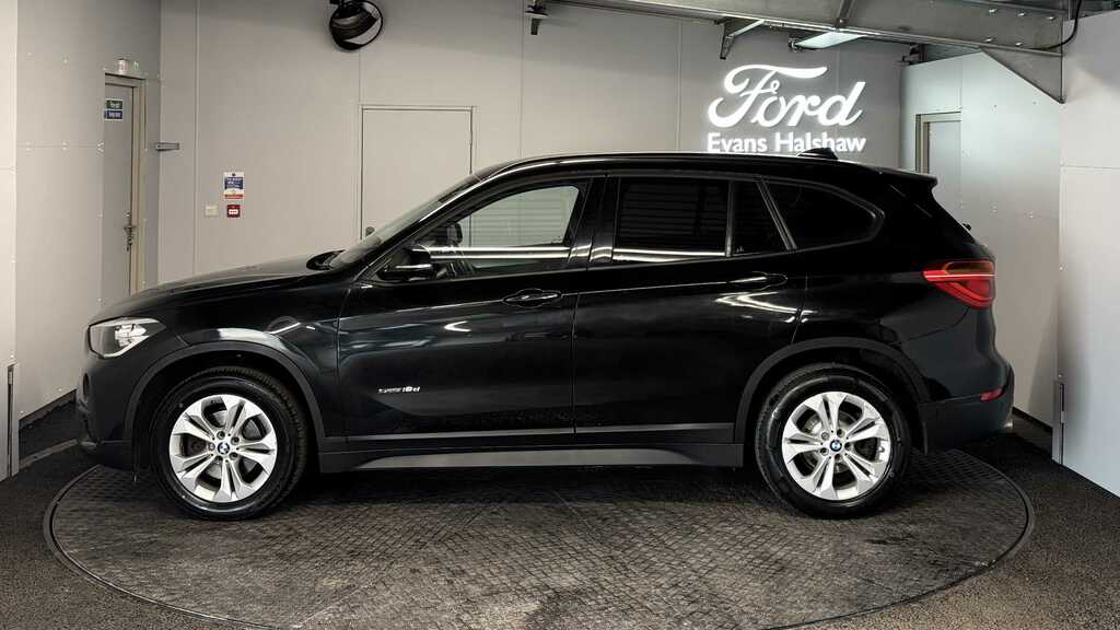 BMW X1 Sdrive 18D Se Step 2017 LB17RFL Black #3