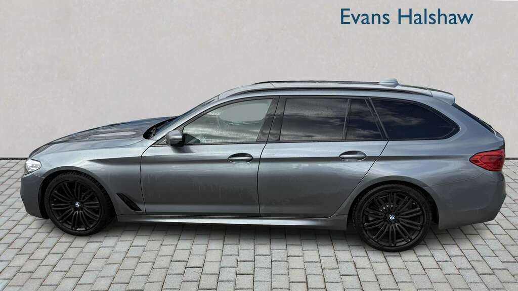 BMW 5 Series 520D M Sport 2019 YK19RFB #5