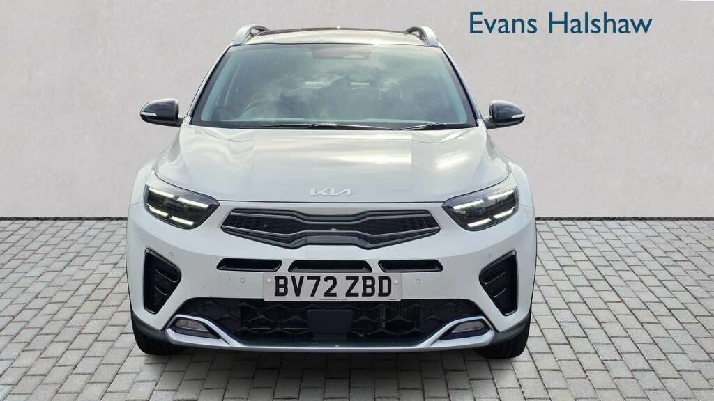Kia Stonic 1.0T Gdi 48V Gt-line S Dct 2022 BV72ZBD White #2