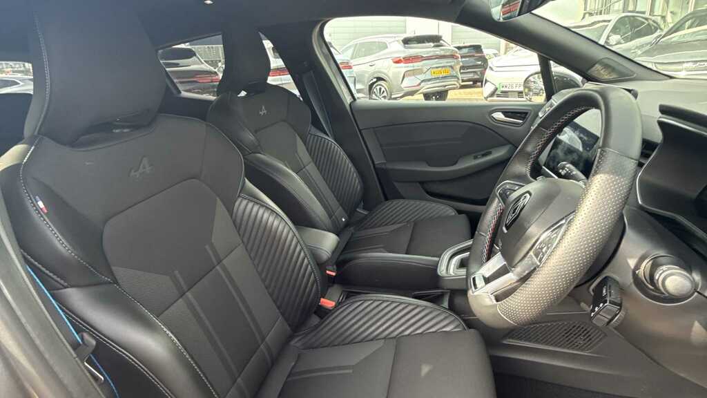 Renault Clio 1.6 E-tech Full Hybrid 145 Esprit Alpine LP73WOD Grey #2