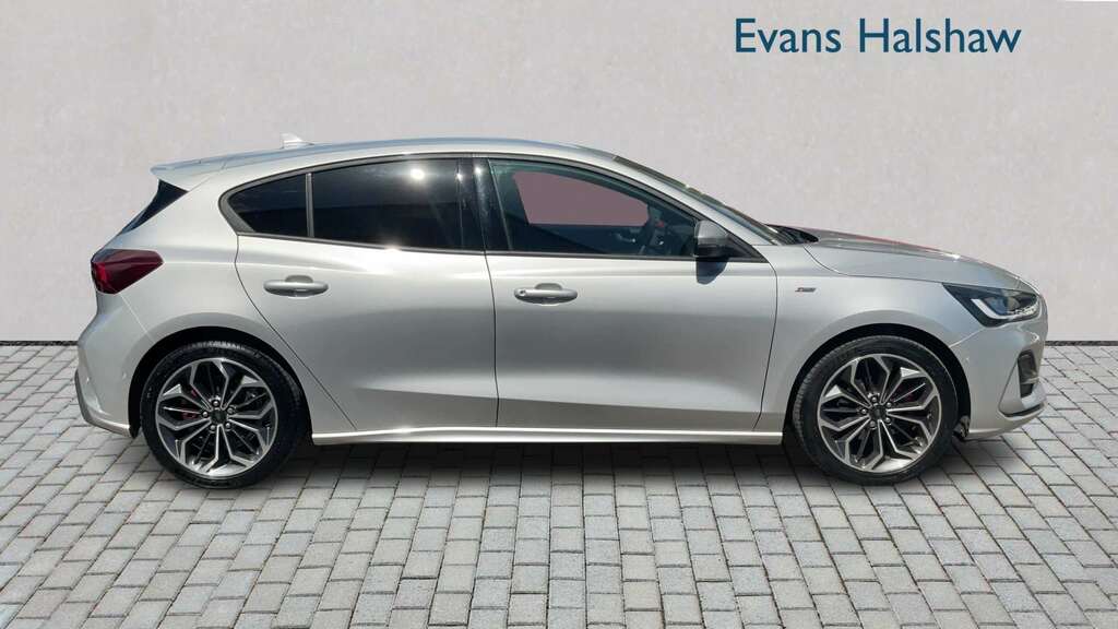 Ford Focus 1.0 Ecoboost Hybrid Mhev 155 St-line X 20 CV24GUK Silver #3