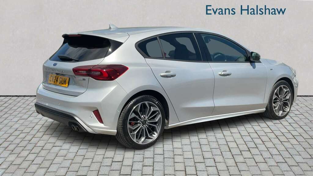 Ford Focus 1.0 Ecoboost Hybrid Mhev 155 St-line X 20 CV24GUK Silver #2