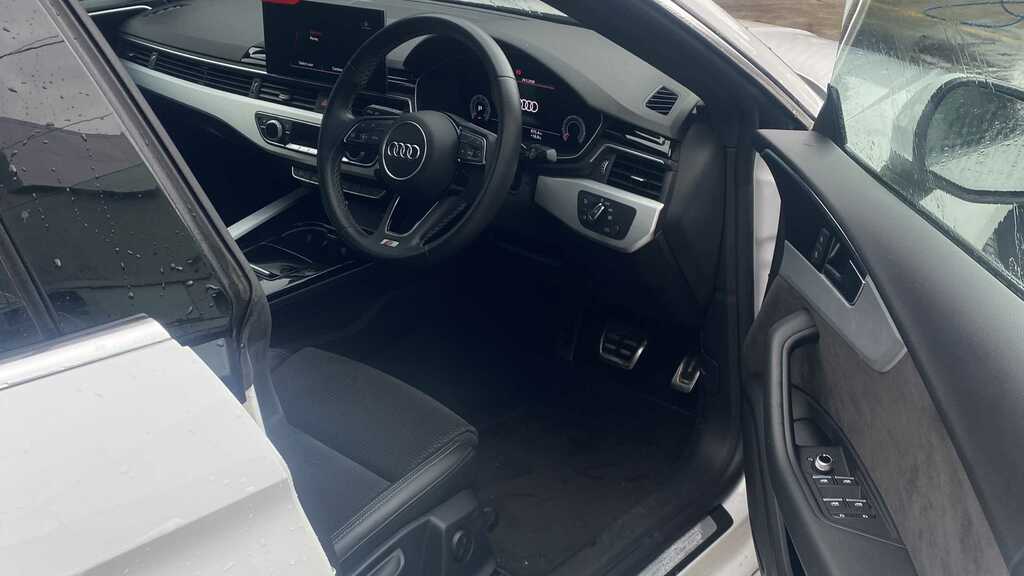 Audi A5 35 Tdi S Line S Tronic 2020 LL70KHR White #4
