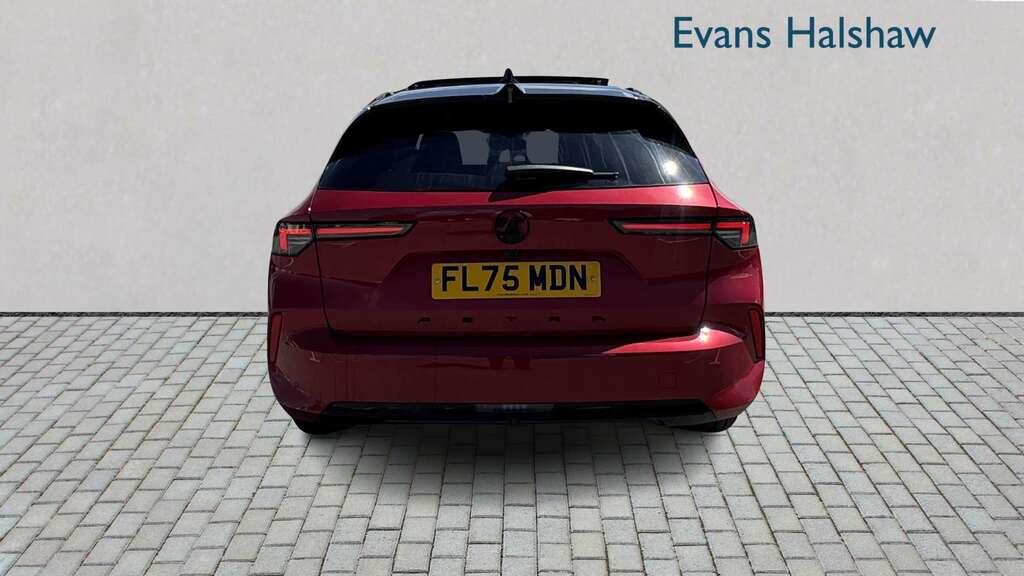 Vauxhall Astra 1.2 Turbo 130 Ultimate 2025 FL75MDN Red #5