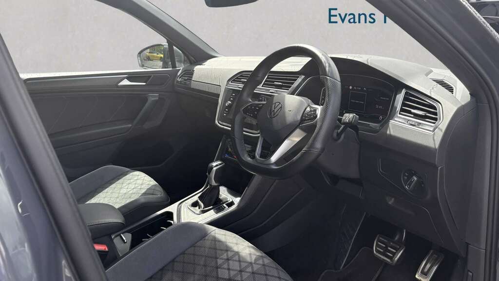 Volkswagen Tiguan 1.5 Tsi 150 R-line Dsg 2023 YD23NUE Grey #4