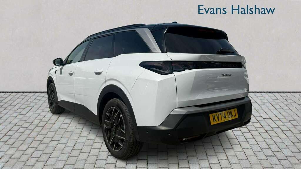 Peugeot 5008 1.2 Hybrid 136 Gt E-dsc6 2024 KV74OKJ White #2