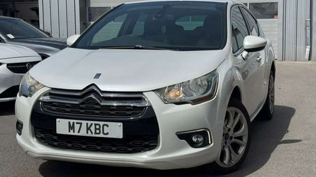 Citroen DS4 2.0 Hdi Dstyle 2013 White #2