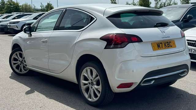 Citroen DS4 2.0 Hdi Dstyle 2013 White #4