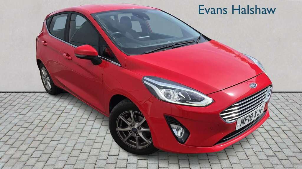 Ford Fiesta 1.1 Zetec 2018 Red