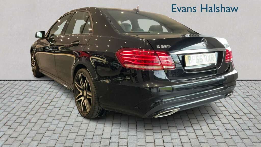 Mercedes-Benz E Class E220 Bluetec Amg Night Ed Premium 7G-tronic 20 BP65RXR Black #2
