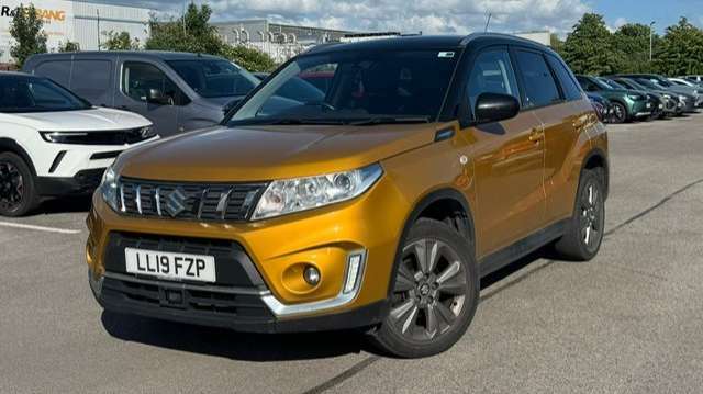Suzuki Vitara 1.0 Boosterjet Sz-t Allgrip 2019 LL19FZP Yellow #4