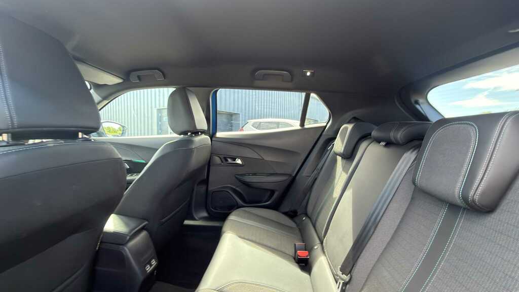 Peugeot 2008 1.2 Puretech 130 Allure Premium 2023 B21SBC Blue #6