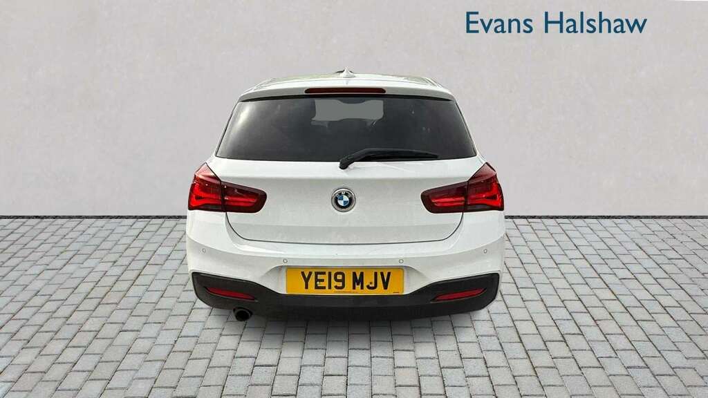 BMW 1 Series 118I 1.5 M Sport Shadow Ed Step 2019 YE19MJV White #4