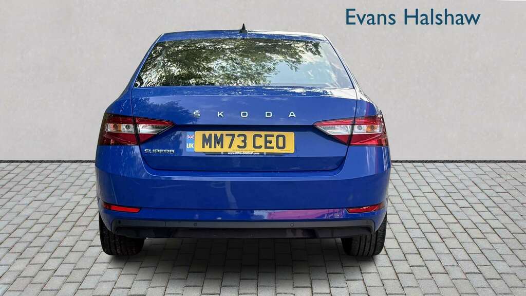 Skoda Superb 1.5 Tsi Se Dsg 2023 Blue #5