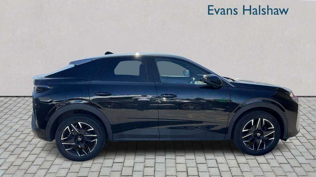 Peugeot 3008 1.2 Hybrid 136 Allure E-dsc6 2024 FV74YND Black #4