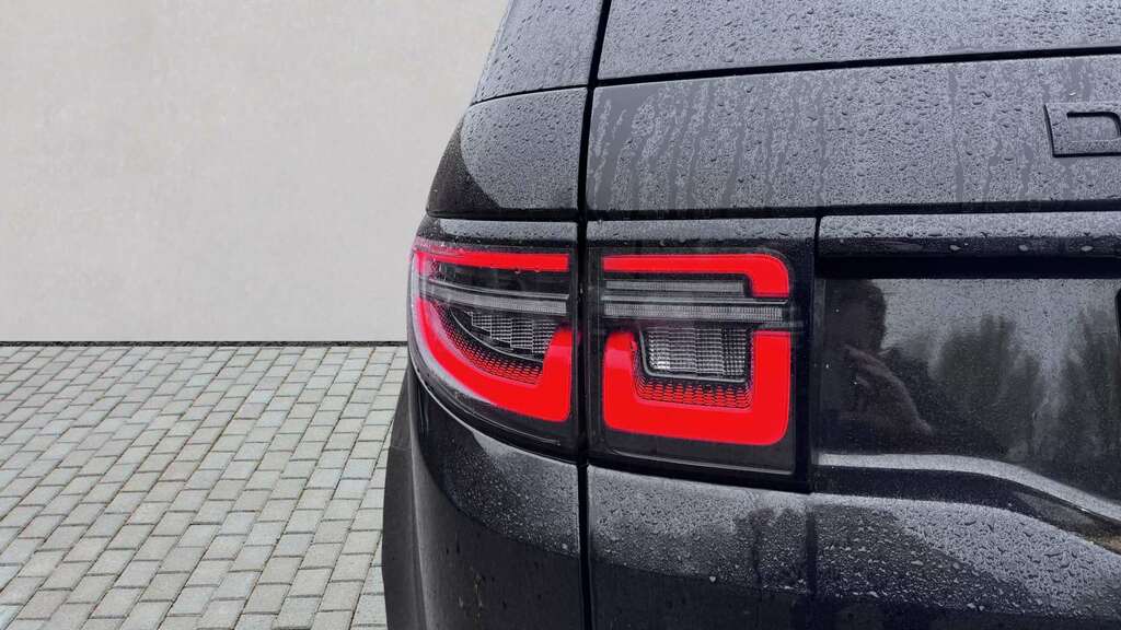 Land Rover Discovery Sport 2.0 D200 R-dynamic Se 2021 WN21KZD Black #4