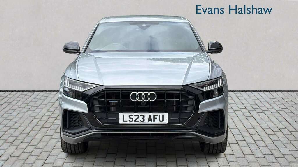 Audi Q8 55 Tfsi Quattro Black Edition Tiptronic 2023 Silver #4