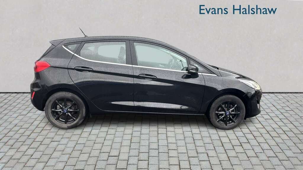 Ford Fiesta 1.1 Zetec 2019 BC68YFD Black #3