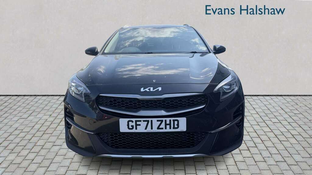 Kia Xceed 1.0T Gdi Isg Connect 2021 GF71ZHD Black #4