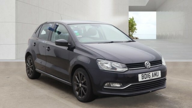 Volkswagen Polo 1.2 Tsi Bluemotion Tech Se Design 2016 BD16AMU Black #4