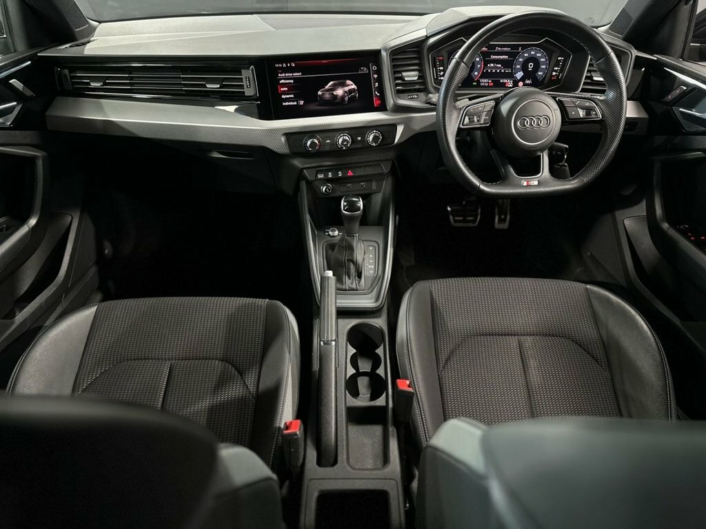 Audi A1 Hatchback CA24MVU Blue #3