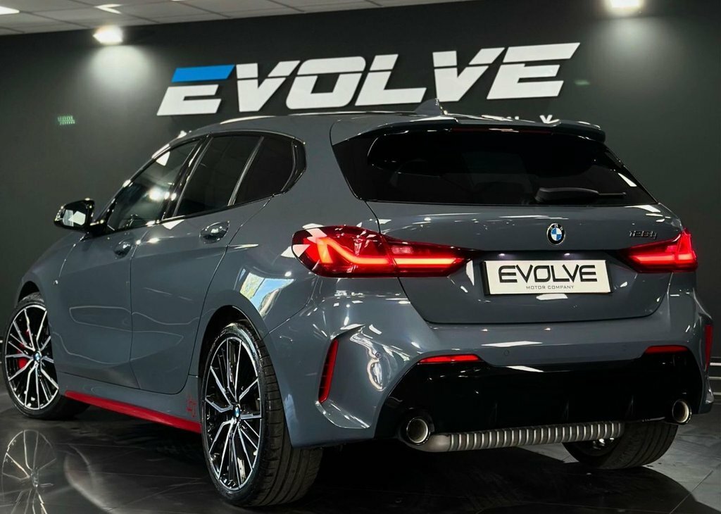 BMW 1 Series 2L Null BA73YYK Grey #2