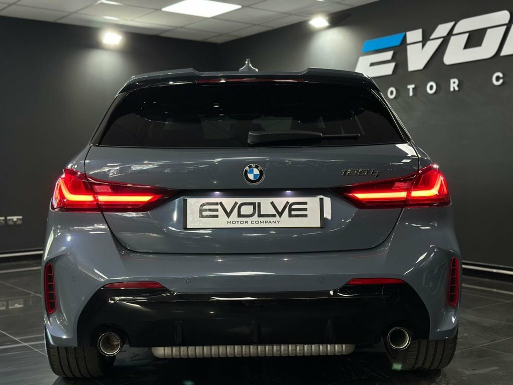 BMW 1 Series 2L Null BA73YYK Grey #5