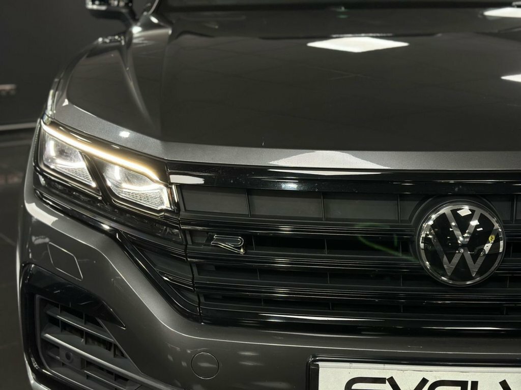 Volkswagen Touareg 3L Black Edition LF22PLJ Grey #6