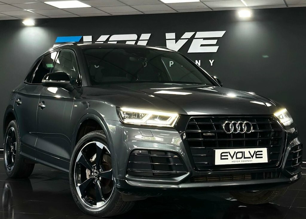 Audi Q5 2L Black Edition Grey