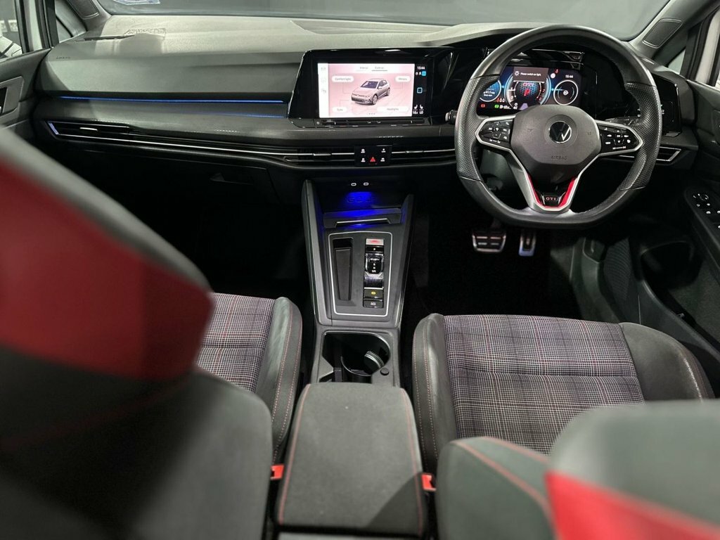 Volkswagen Golf 2L Gti GC21KMJ White #3