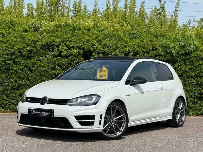 Volkswagen Golf 2.0 Tsi Bluemotion Tech VO66WPT White #2