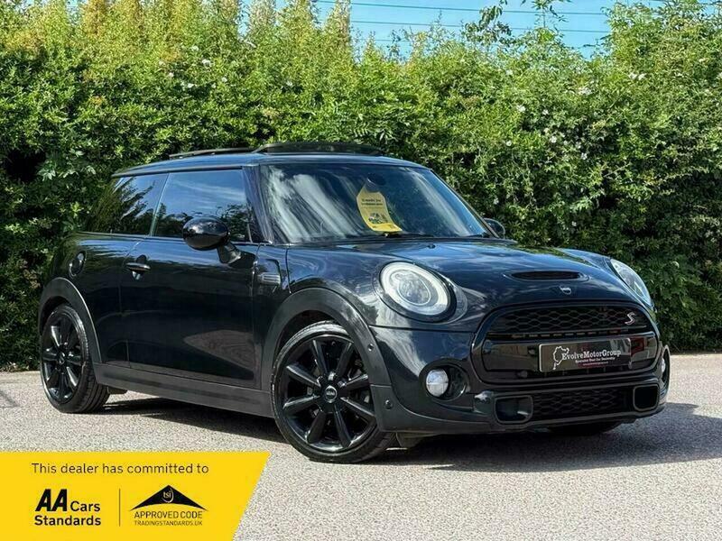 Mini Hatch 2.0 Cooper S Black