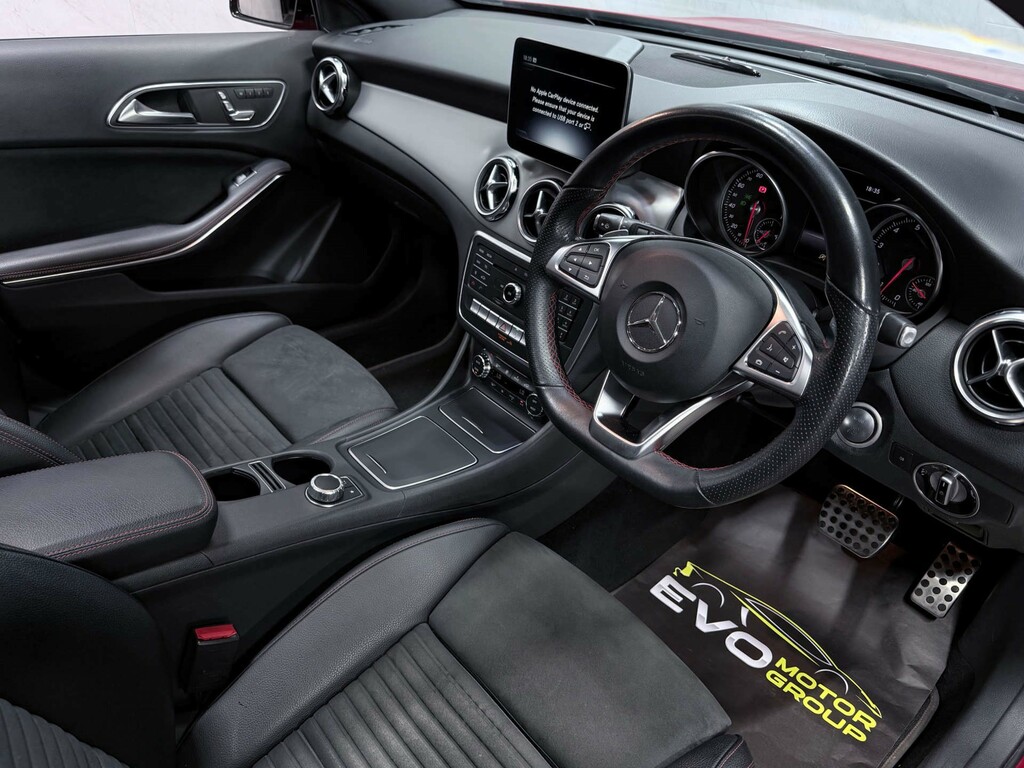 Mercedes-Benz GLA Class Amg Line Edition WR70KXU #3