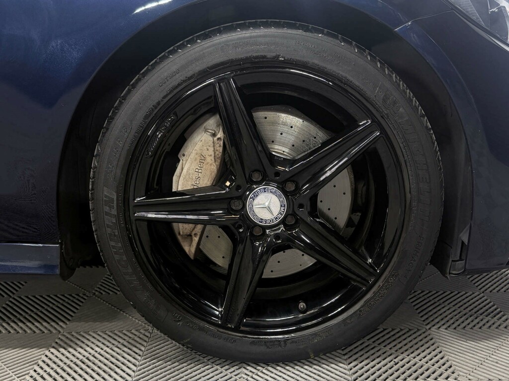 Mercedes-Benz 300 C 300 Amg Line Premium Black #29