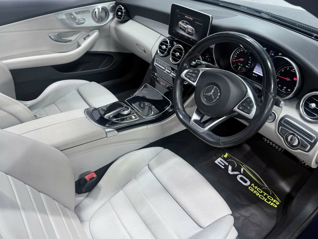 Mercedes-Benz 300 C 300 Amg Line Premium Black #3