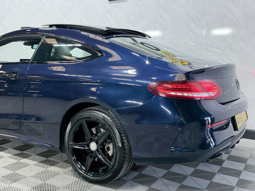 Mercedes-Benz 300 C 300 Amg Line Premium Black #25