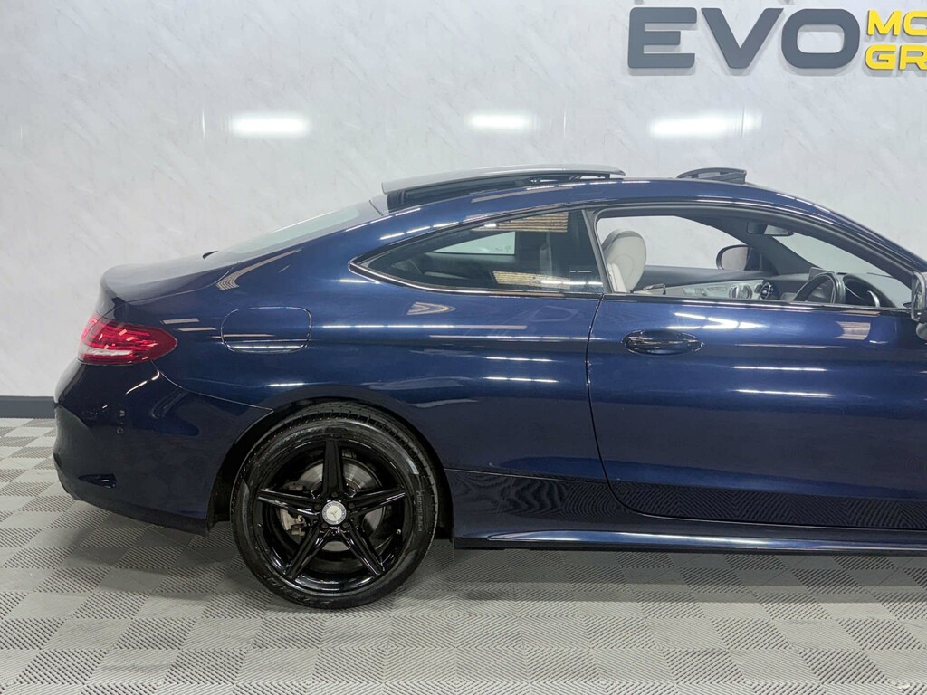 Mercedes-Benz 300 C 300 Amg Line Premium Black #18