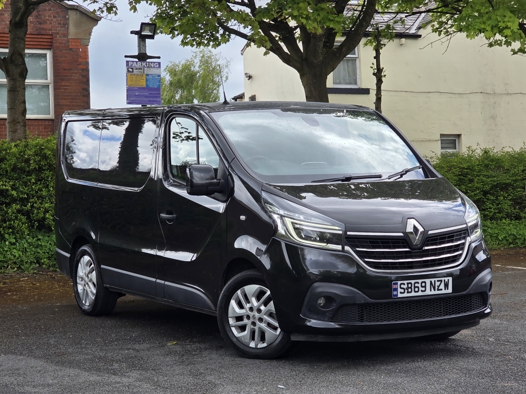 Renault Trafic 2.0 Sl28 Sport Black