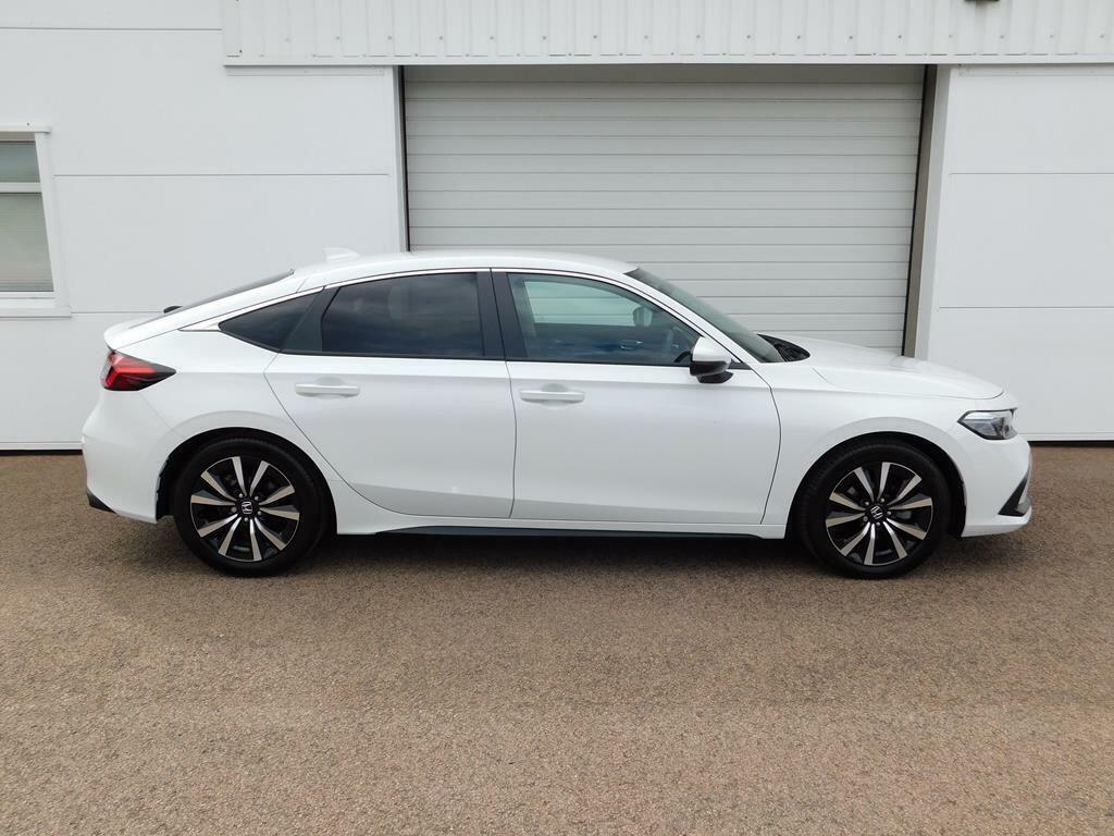 Honda Civic 2.0 H I-mmd Elegance Hatchback Hybrid E White #3