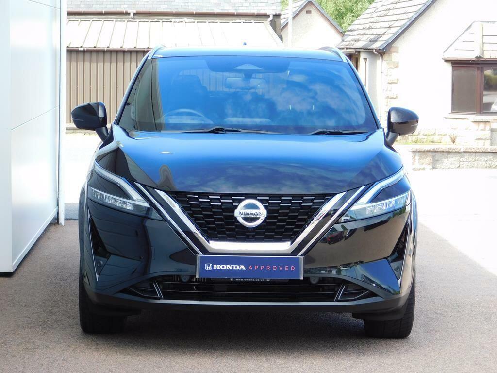 Nissan Qashqai 1.3 Dig-t Mhev Tekna Euro 6 Ss SW22AHY Black #2